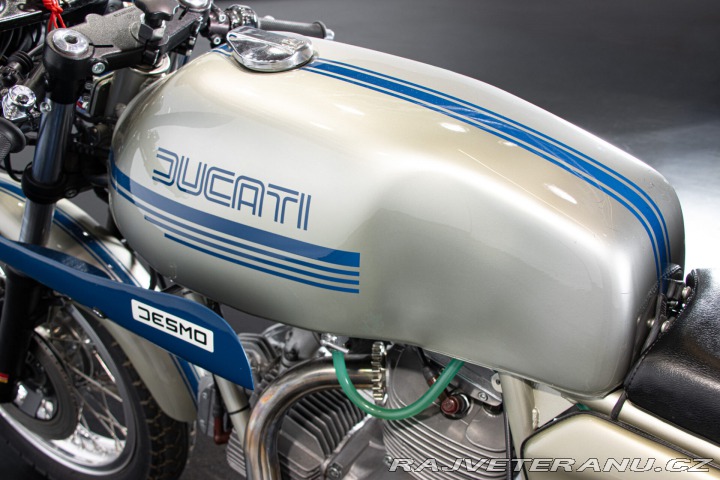Ducati 900 SS 1977