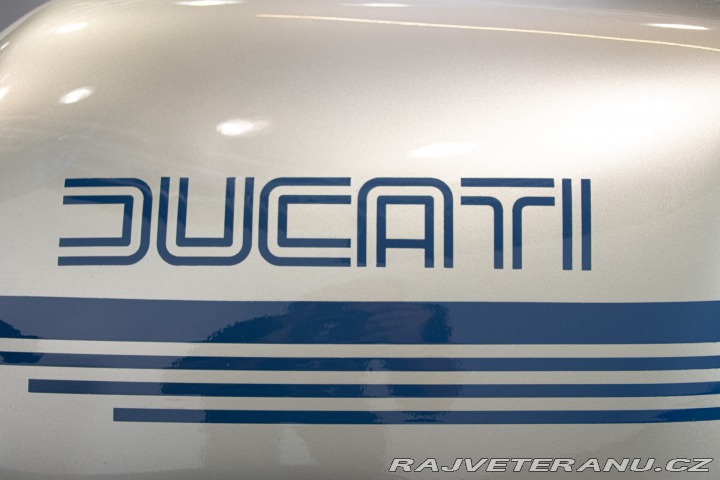 Ducati 900 SS 1977