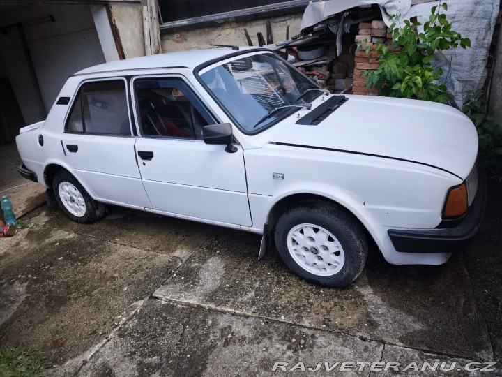 Škoda 135  1988