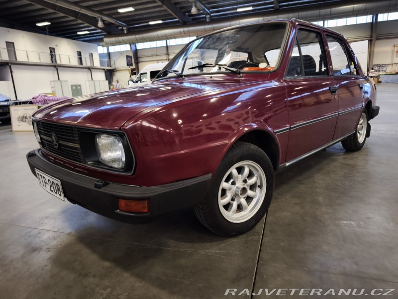 Škoda 120 