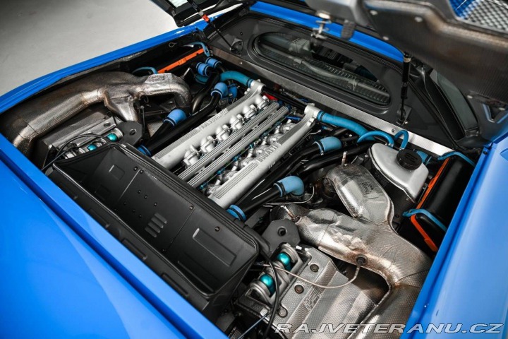 Bugatti Ostatní modely EB 110 GT EB 110 GT 1993