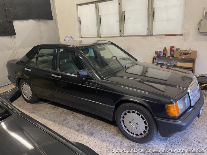 Mercedes-Benz 190 W-201, 2,6 1989
