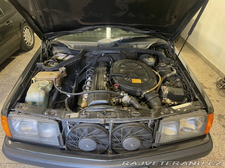Mercedes-Benz 190 W-201, 2,6 1989