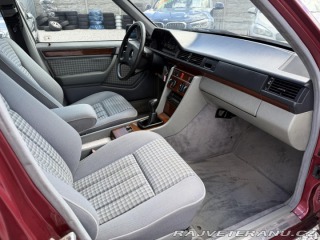Mercedes-Benz 300 124 300 D 83kW ČR 1991