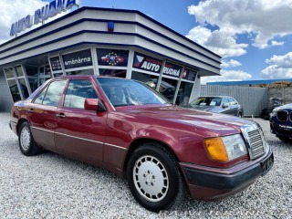Mercedes-Benz 300 124 300 D 83kW ČR 1991