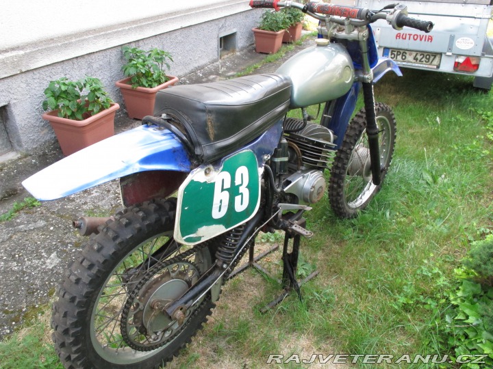 ČZ 250 513 1976