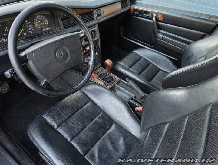 Mercedes-Benz 190 E 1989