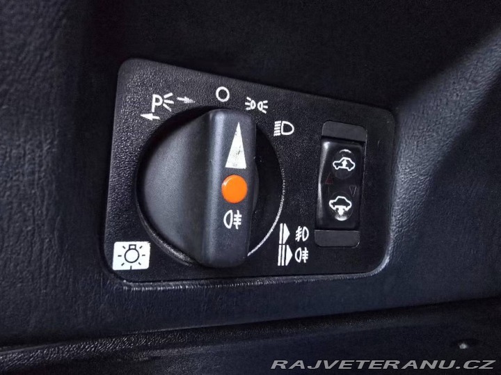 Mercedes-Benz 190 E 1989