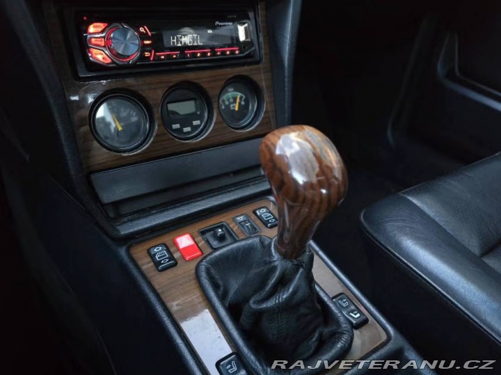 Mercedes-Benz 190 E 1989