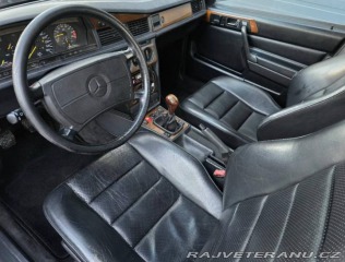 Mercedes-Benz 190 E 1989