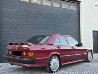 Mercedes-Benz 190 E 1989