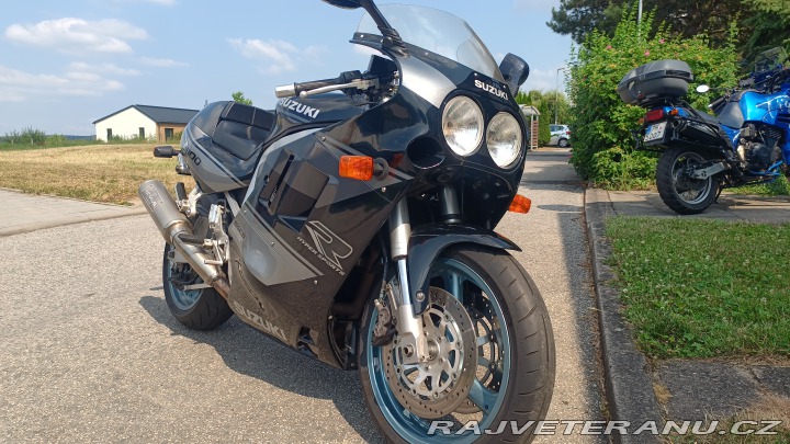 Suzuki GSX Suzuki GSX-R 1100 1990