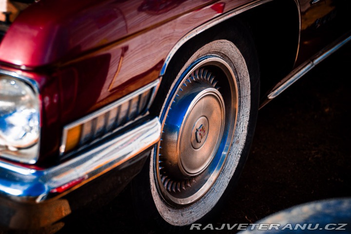 Cadillac DeVille 1971
