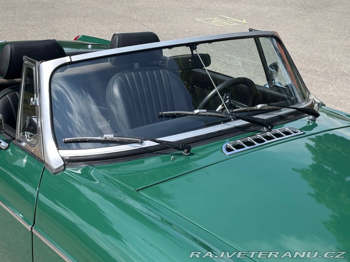 MG MGB 1800 1977