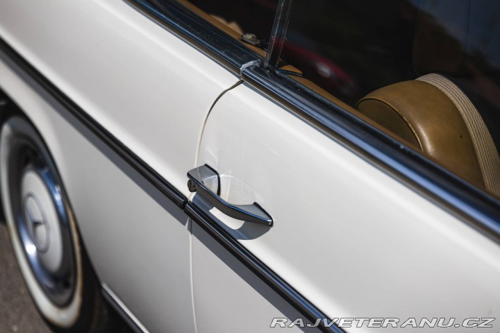 Ostatní značky Ostatní modely Mercedes Benz 280 CE W114 1972