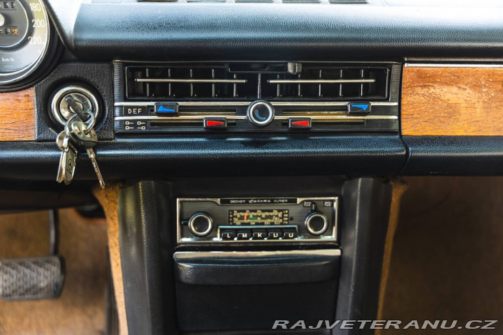 Ostatní značky Ostatní modely Mercedes Benz 280 CE W114 1972