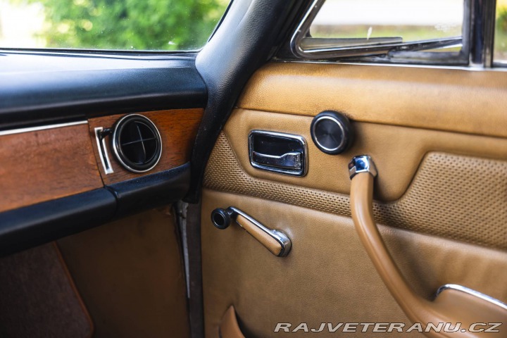 Ostatní značky Ostatní modely Mercedes Benz 280 CE W114 1972