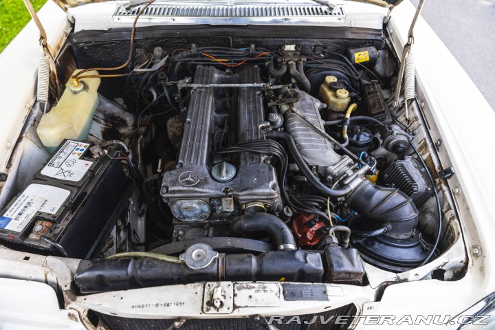 Ostatní značky Ostatní modely Mercedes Benz 280 CE W114 1972