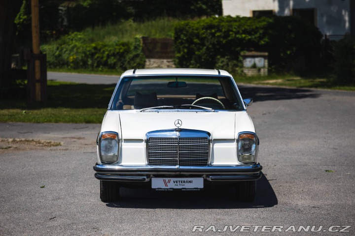 Mercedes-Benz 280 CE W114 1972