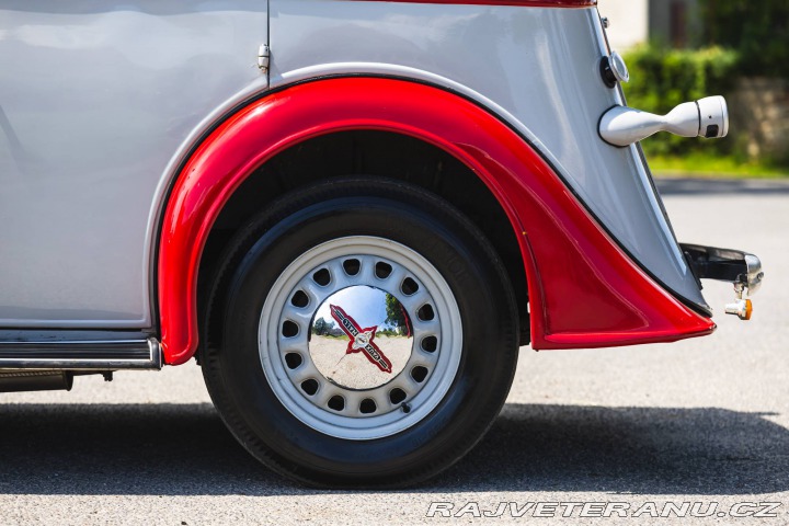 Ostatní značky Ostatní modely Vauxhall DX 1937