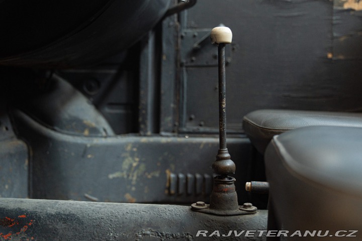 Volkswagen Ostatní modely TYP 82 KÜBELWAGEN 1943