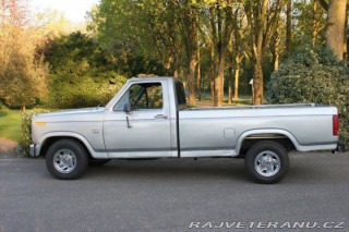 Ford V8 F-150 V8 1986
