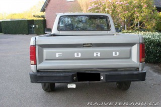 Ford V8 F-150 V8 1986