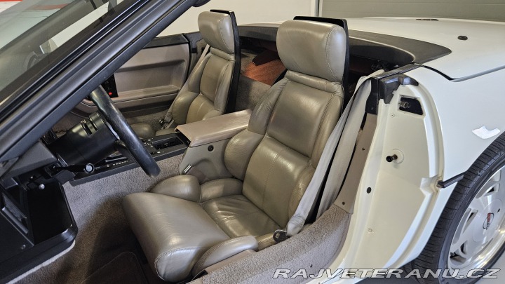 Chevrolet Corvette Z51 5.7 V8, 40 t. orig. m 1989