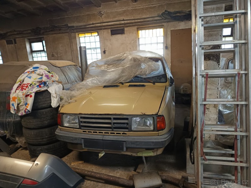 Škoda 120 GLS
