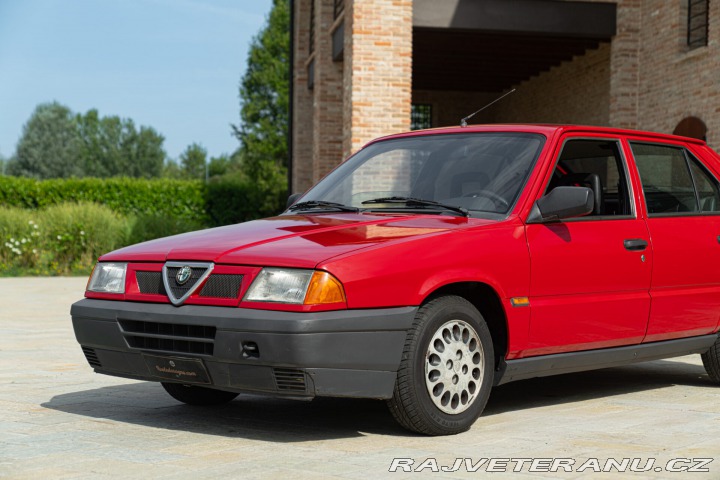 Alfa Romeo 33 1991