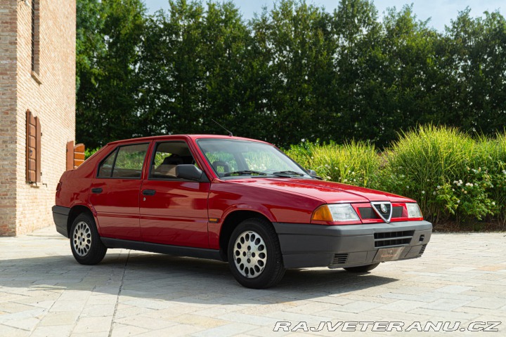 Alfa Romeo 33 1991