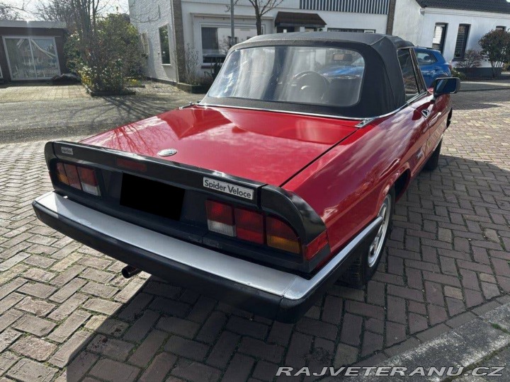 Alfa Romeo Spider  1986