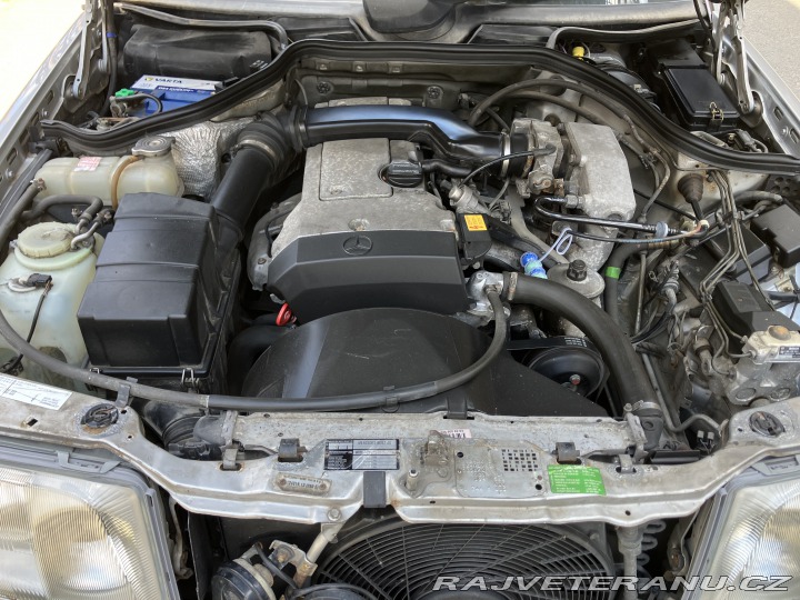 Mercedes-Benz E W124 E200 1995