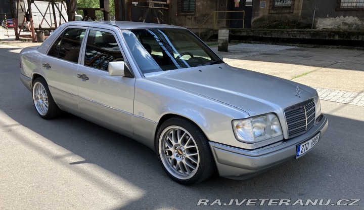 Mercedes-Benz E W124 E200 1995