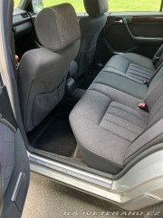 Mercedes-Benz Ostatní modely W 124 E200 1995