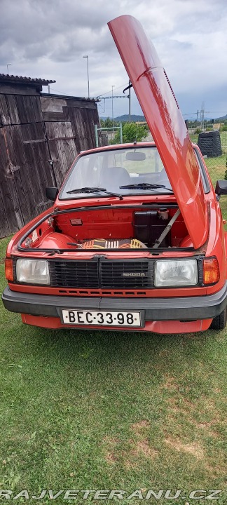 Škoda 120 120 L 1987
