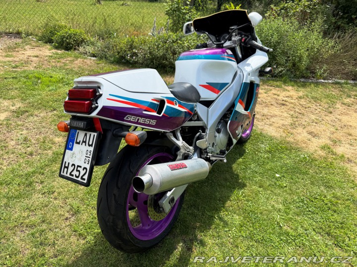 Yamaha FZ FZR 600R, sbírkový stav 1994