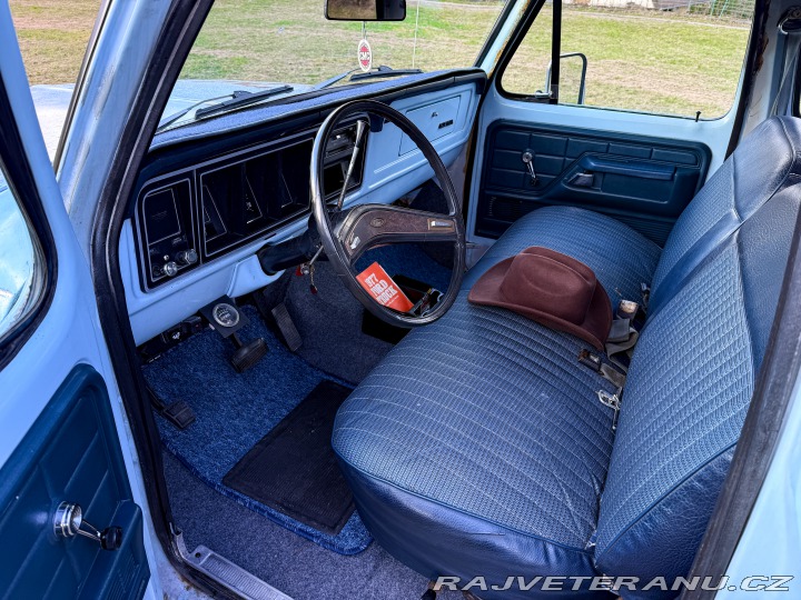 Ford F F-250 Supercab 1977
