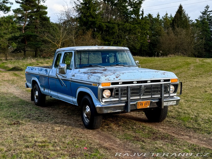 Ford F F-250 Supercab 1977