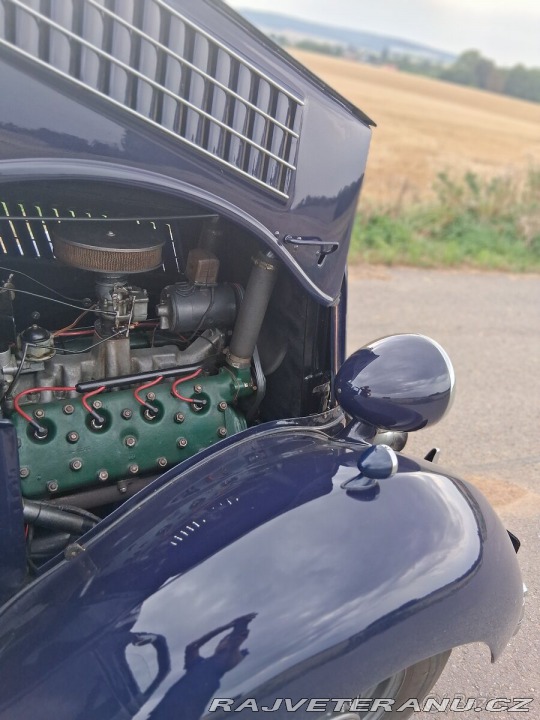 Ford V8  1935