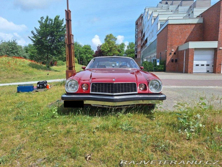 Chevrolet Camaro  1975