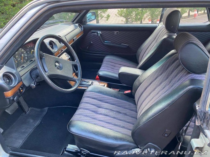 Mercedes-Benz 230 CE 1981