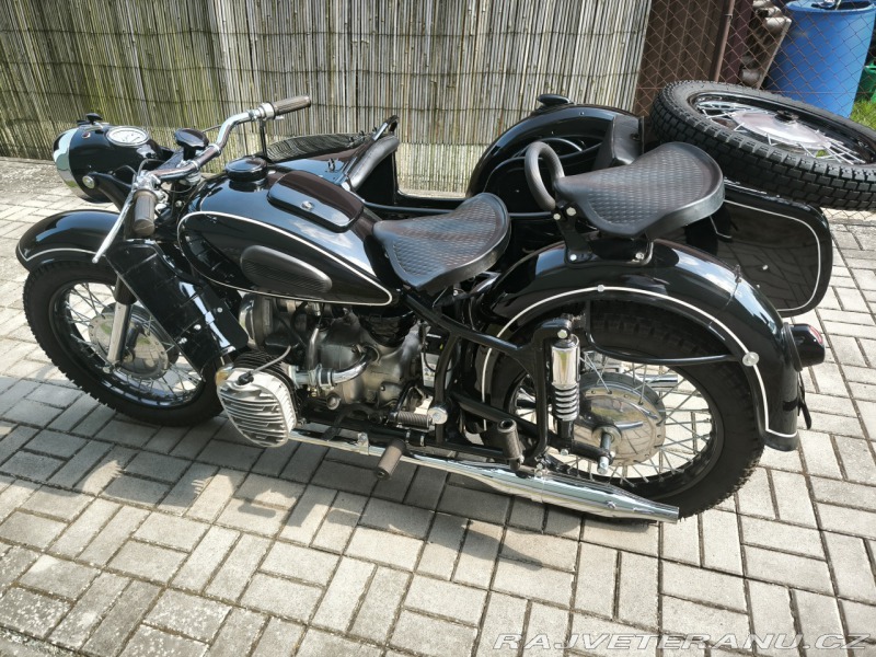 Dněpr K-750 K 100