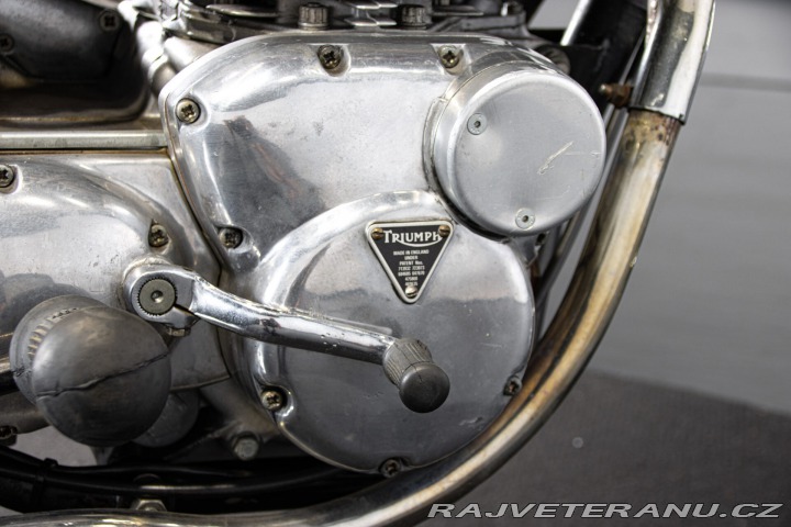 Triumph Trident T 150 T TRIDENT 1974