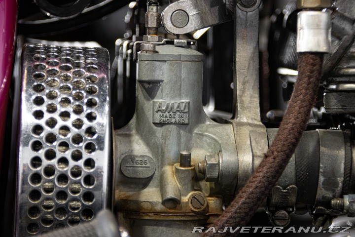 Triumph Trident T 150 T TRIDENT 1974