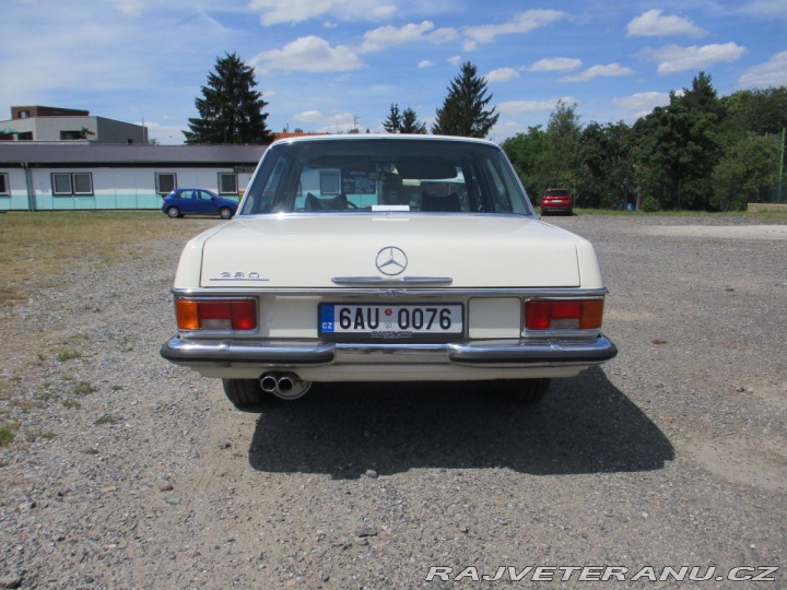 Mercedes-Benz 280 W114 1972