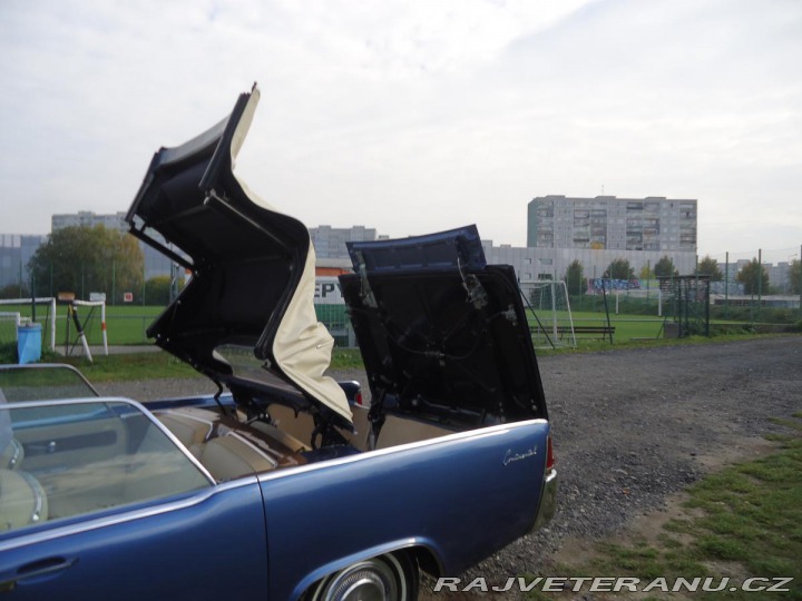 Lincoln Continental Convertible 1963