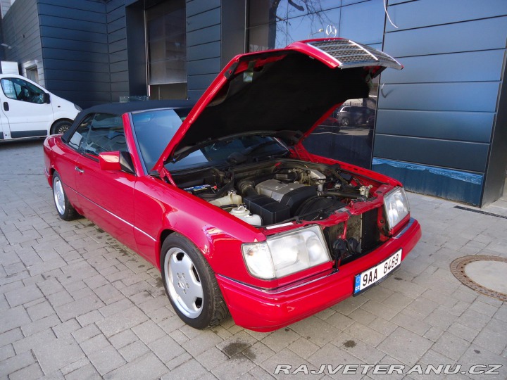Mercedes-Benz E E200 kabriolet W124 1995