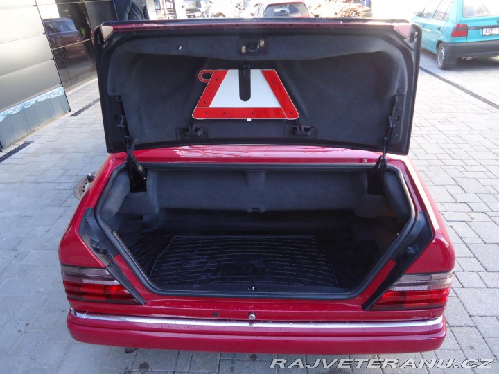 Mercedes-Benz 200 124 E200 kabriolet 1995