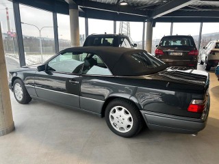 Mercedes-Benz 320 124 E320 24V kabriolet 1995